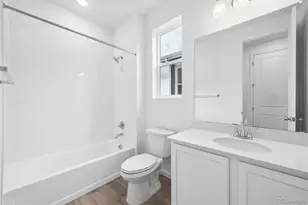 24121 E 30th Pl, Aurora, CO 80019 - Photo 13