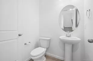 24121 E 30th Pl, Aurora, CO 80019 - Photo 11