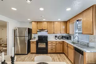 3376 Jasmine St, Denver, CO 80207 - Photo 11