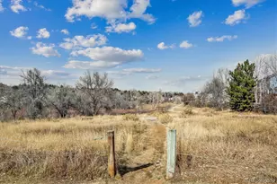 17693 E Loyola Dr, Aurora, CO 80013 - Photo 3