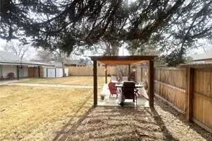 3227 S Grape St, Denver, CO 80222 - Photo 27