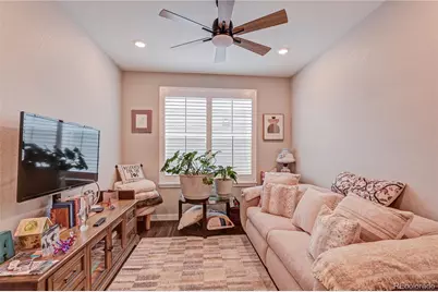8890 S Ukraine Court, Aurora, CO 80016 - Photo 13