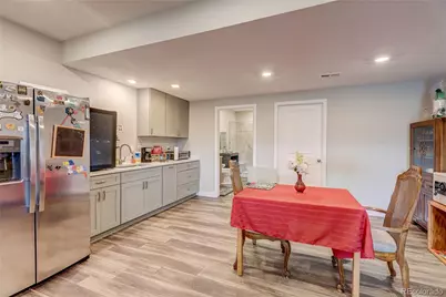8890 S Ukraine Court, Aurora, CO 80016 - Photo 29
