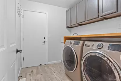 1721 E Phillips Avenue, Centennial, CO 80122 - Photo 17