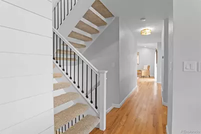 1721 E Phillips Avenue, Centennial, CO 80122 - Photo 9