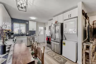 890 Nome St, Aurora, CO 80010 - Photo 7