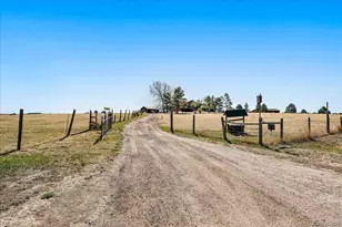 3409 Longs Peak Cir, Parker, CO 80138 - Photo 3