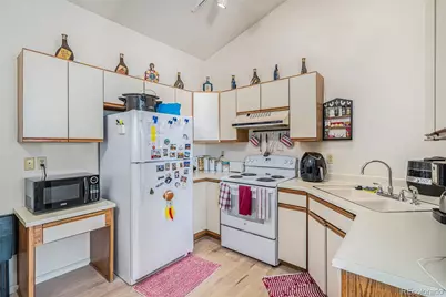 1079 S Walden Way #217, Aurora, CO 80017 - Photo 7