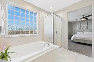 24339 E Kansas Cir, Aurora, CO 80018 - Photo 27
