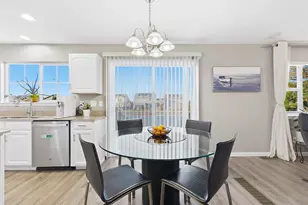 24339 E Kansas Cir, Aurora, CO 80018 - Photo 11