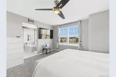 24339 E Kansas Circle, Aurora, CO 80018 - Photo 31