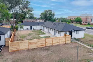 1981 Alton St, Aurora, CO 80010 - Photo 3