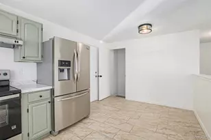 5211 Dillon St, Denver, CO 80239 - Photo 5