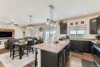 48 Chipeta Way, Lochbuie, CO 80603 - Photo 5