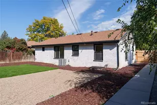 3055 Ivanhoe St, Denver, CO 80207 - Photo 31