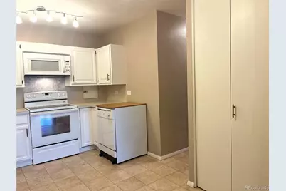 750 S Clinton Street #12D, Denver, CO 80247 - Photo 3