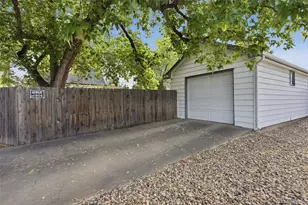 1800 S Steele St, Denver, CO 80210 - Photo 21