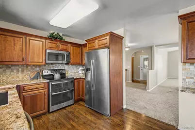6894 W Chatfield Lane, Littleton, CO 80125 - Photo 9