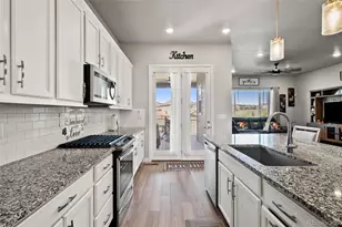 5165 Lake Terrace Ln, Longmont, CO 80504 - Photo 21