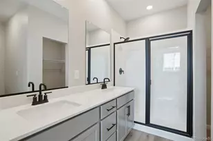 9463 Yampa Ct, Commerce City, CO 80022 - Photo 11