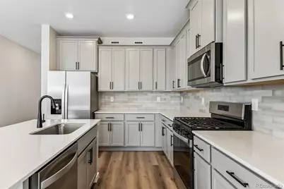 9463 Yampa Court, Commerce City, CO 80022 - Photo 3