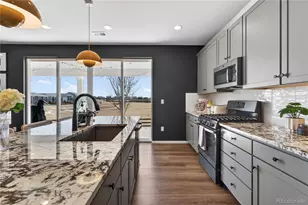 949 N Undergrove Way, Aurora, CO 80018 - Photo 17