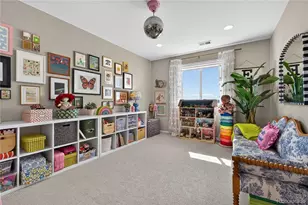 949 N Undergrove Way, Aurora, CO 80018 - Photo 21