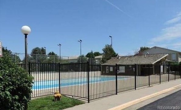 6650 Arizona Ave, Denver CO  80224-5608 exterior