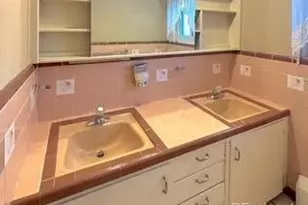 2331 S Holly Pl, Denver, CO 80222 - Photo 15