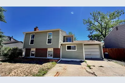 218 Madison Drive, Bennett, CO 80102 - Photo 1