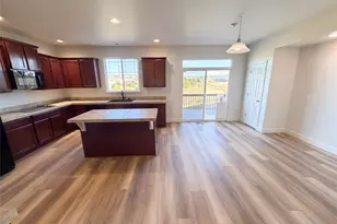 5406 S Fultondale Way, Aurora, CO 80016 - Photo 9