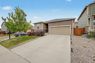 21209 E Princeton Pl, Aurora, CO 80013 - Photo 3