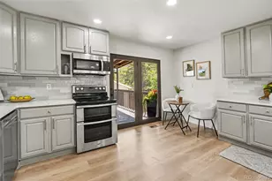 1174 Olathe St, Aurora, CO 80011 - Photo 7