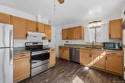 1856 S Urban Way, Lakewood, CO 80228 - Photo 7