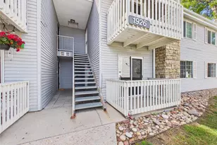 1926 S Vaughn Way, Aurora, CO 80014 - Photo 3