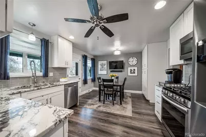 429 Newark Street, Aurora, CO 80010 - Photo 15