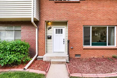 9276 E Mansfield Avenue, Denver, CO 80237 - Photo 3