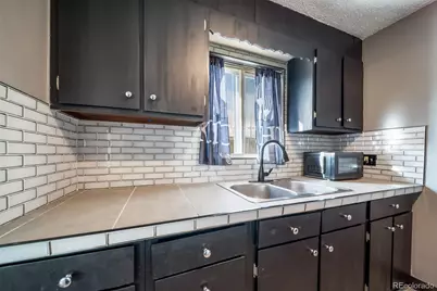 2921 Jasmine Street, Denver, CO 80207 - Photo 15