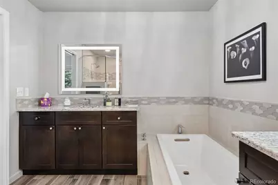 1716 S Newark Court, Aurora, CO 80012 - Photo 27
