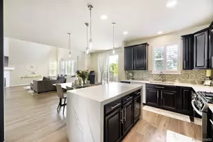 24471 E Alamo Dr, Aurora, CO 80016 - Photo 9