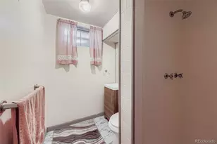 382 Linda Sue Ln, Northglenn, CO 80233 - Photo 23