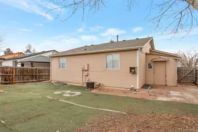 4437 Durham Court, Denver, CO 80239 - Photo 15