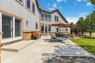 8124 S Ireland Way, Aurora, CO 80016 - Photo 39