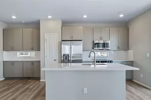 628 Wagon Wheel Wy, Bennett, CO 80102 - Photo 5