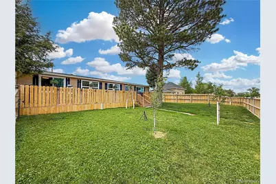 769 Wisconsin Avenue, Limon, CO 80828 - Photo 3