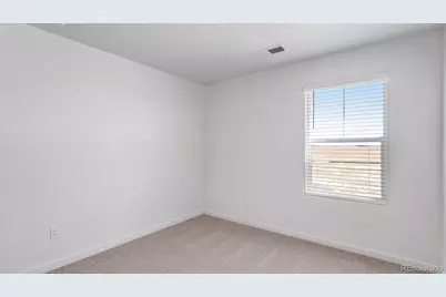 696 N Tempe Street, Aurora, CO 80018 - Photo 29