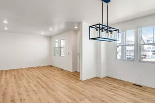 696 N Tempe St, Aurora, CO 80018 - Photo 9
