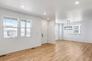 696 N Tempe St, Aurora, CO 80018 - Photo 5