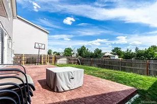 2039 Espana Way, Aurora, CO 80011 - Photo 35