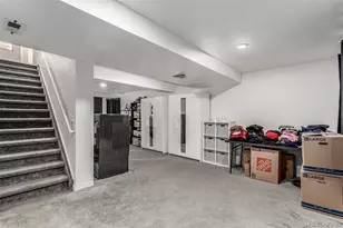 2039 Espana Way, Aurora, CO 80011 - Photo 27